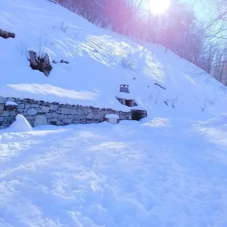 Gites Bergeries De Las Costes Insolites En Foret A Loudenvielle 4X4 Et Chaines Recommandes Par Temps De Neige, A 2Km Des Remontees Mecaniques Buitenkant foto